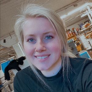 Meet your Posher, Jessica